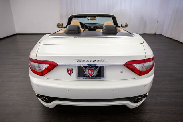 Used 2011 Maserati GranTurismo Convertible image 15