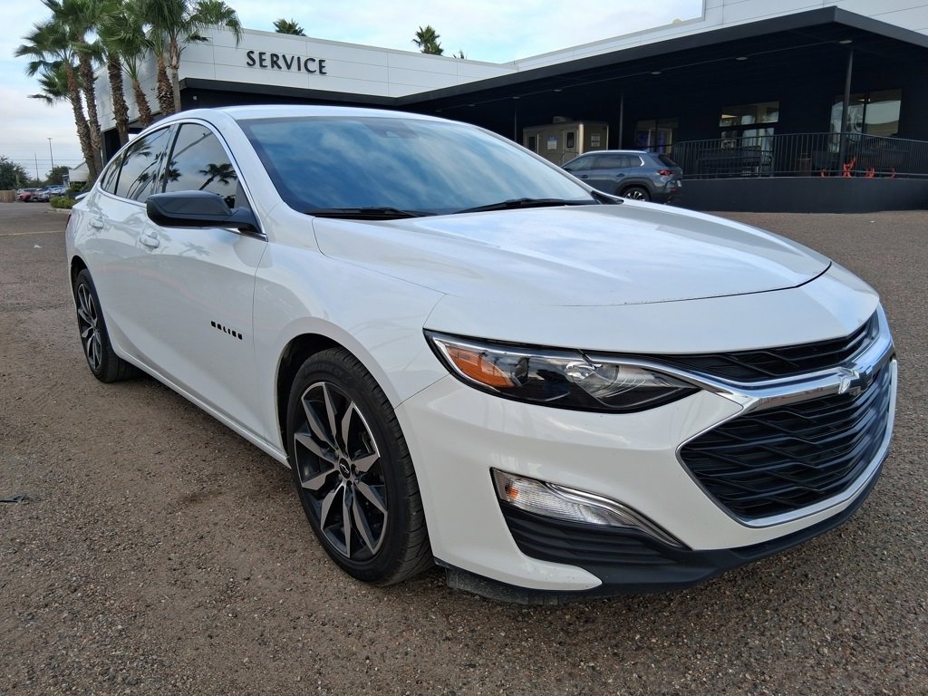 Used 2024 Chevrolet Malibu RS w/ LPO, Floor Liner Package image 3
