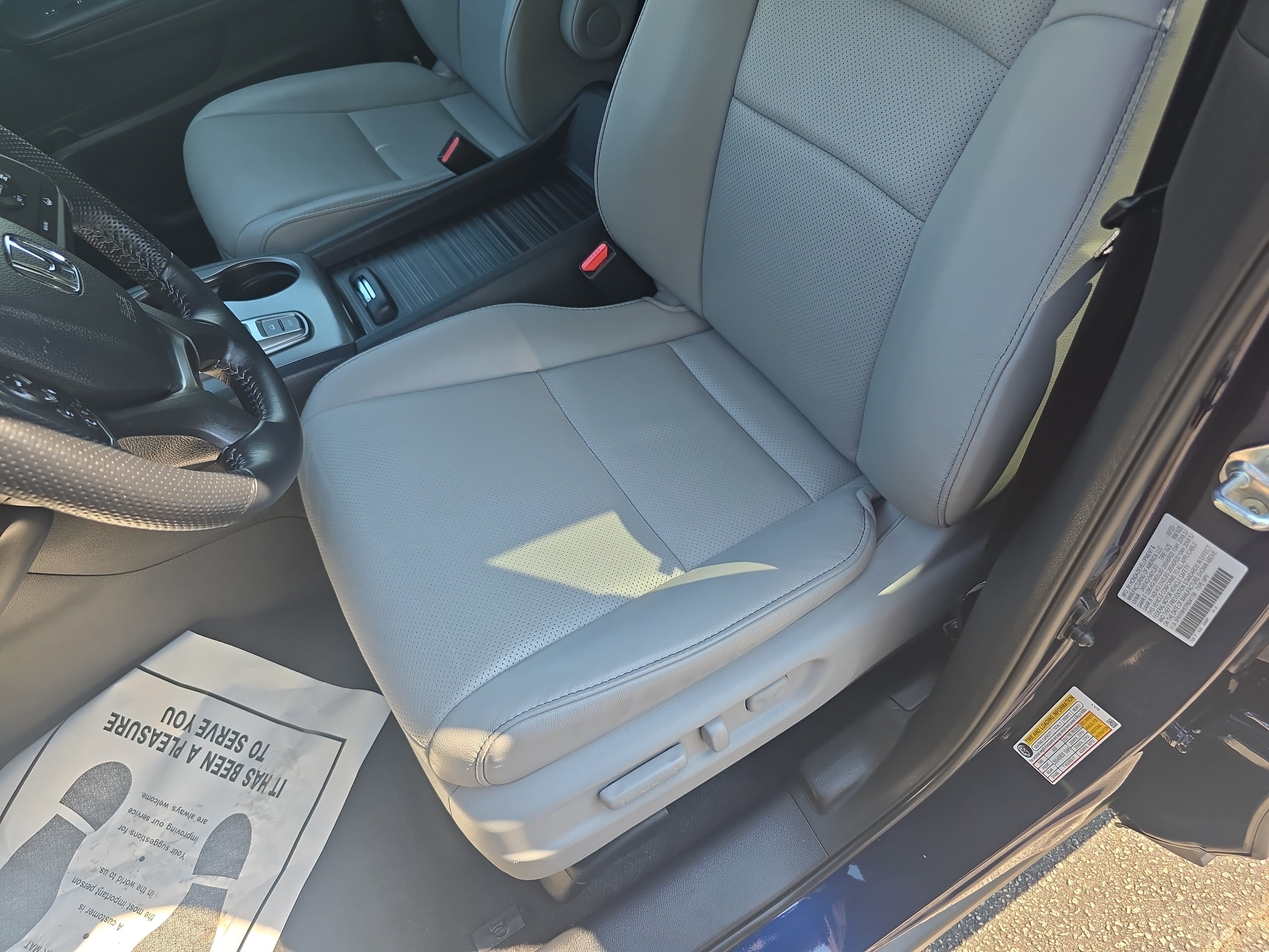 Used 2023 Honda Passport EX-L image 15