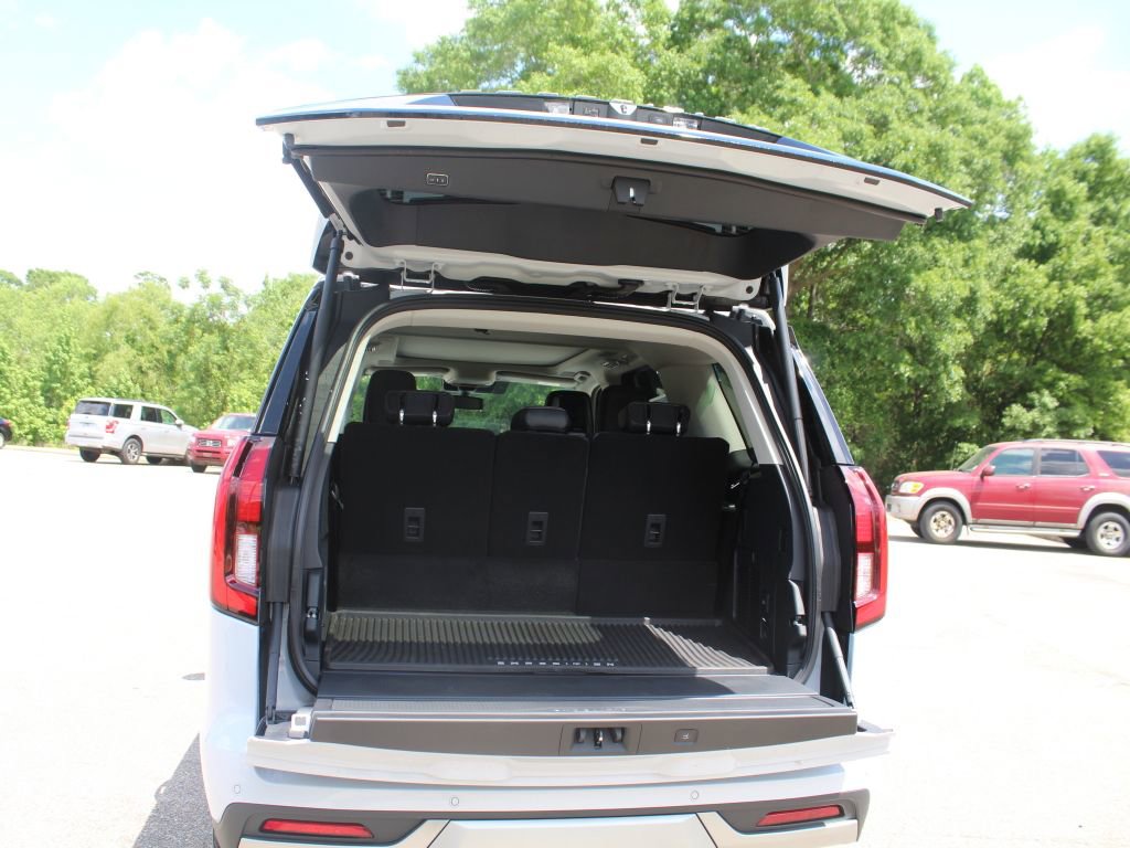 New 2026 Ford Expedition Platinum image 16