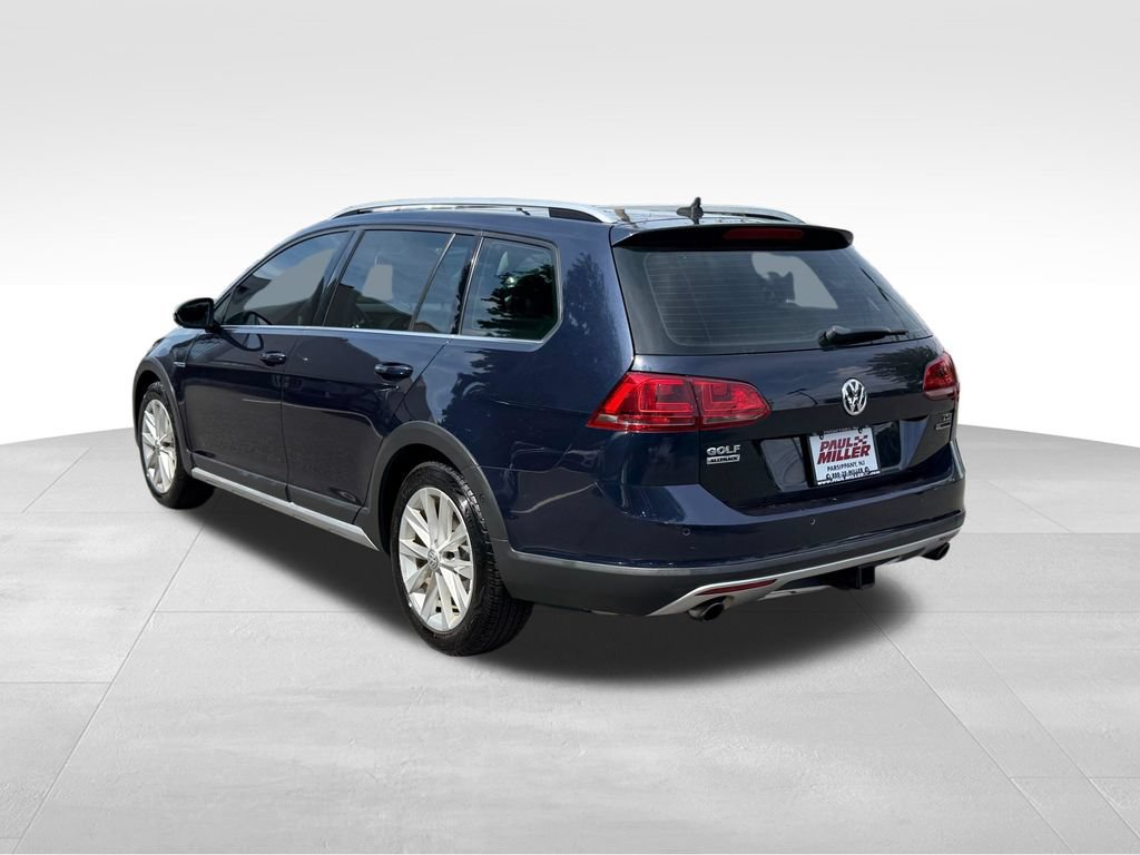 Used 2017 Volkswagen Golf Alltrack SE AWD/4WD image 5