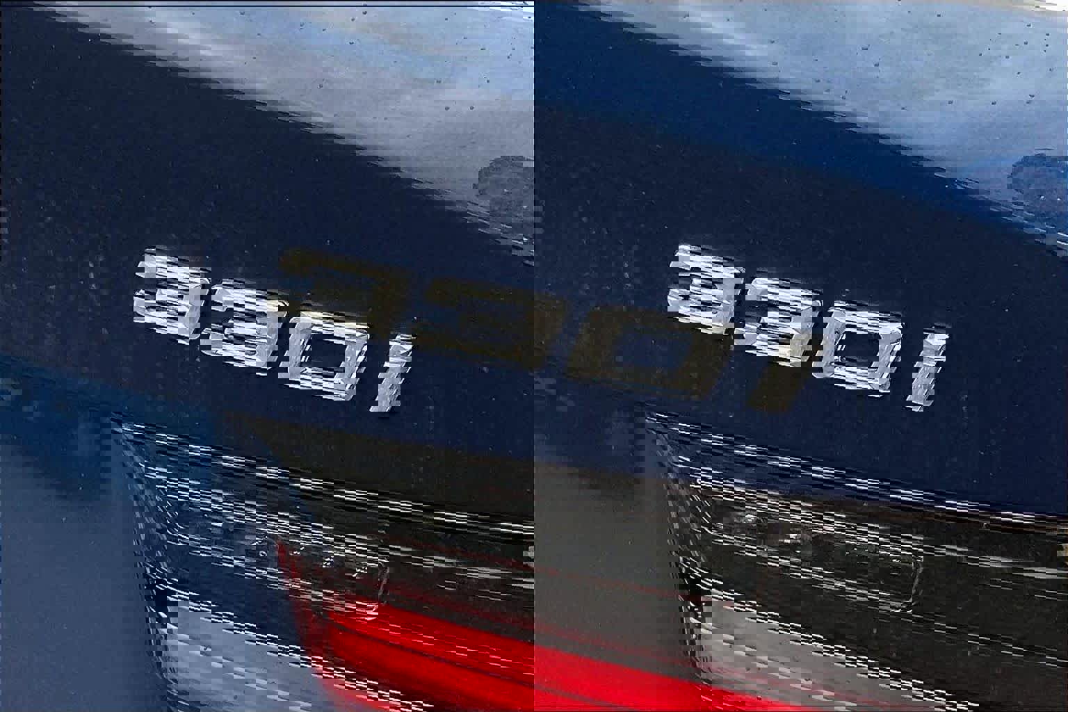 Used 2023 BMW 330i xDrive Sedan w/ Premium Package image 32