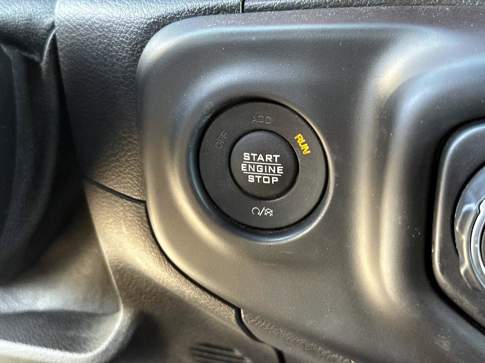 Certified 2020 Jeep Gladiator Rubicon image 28