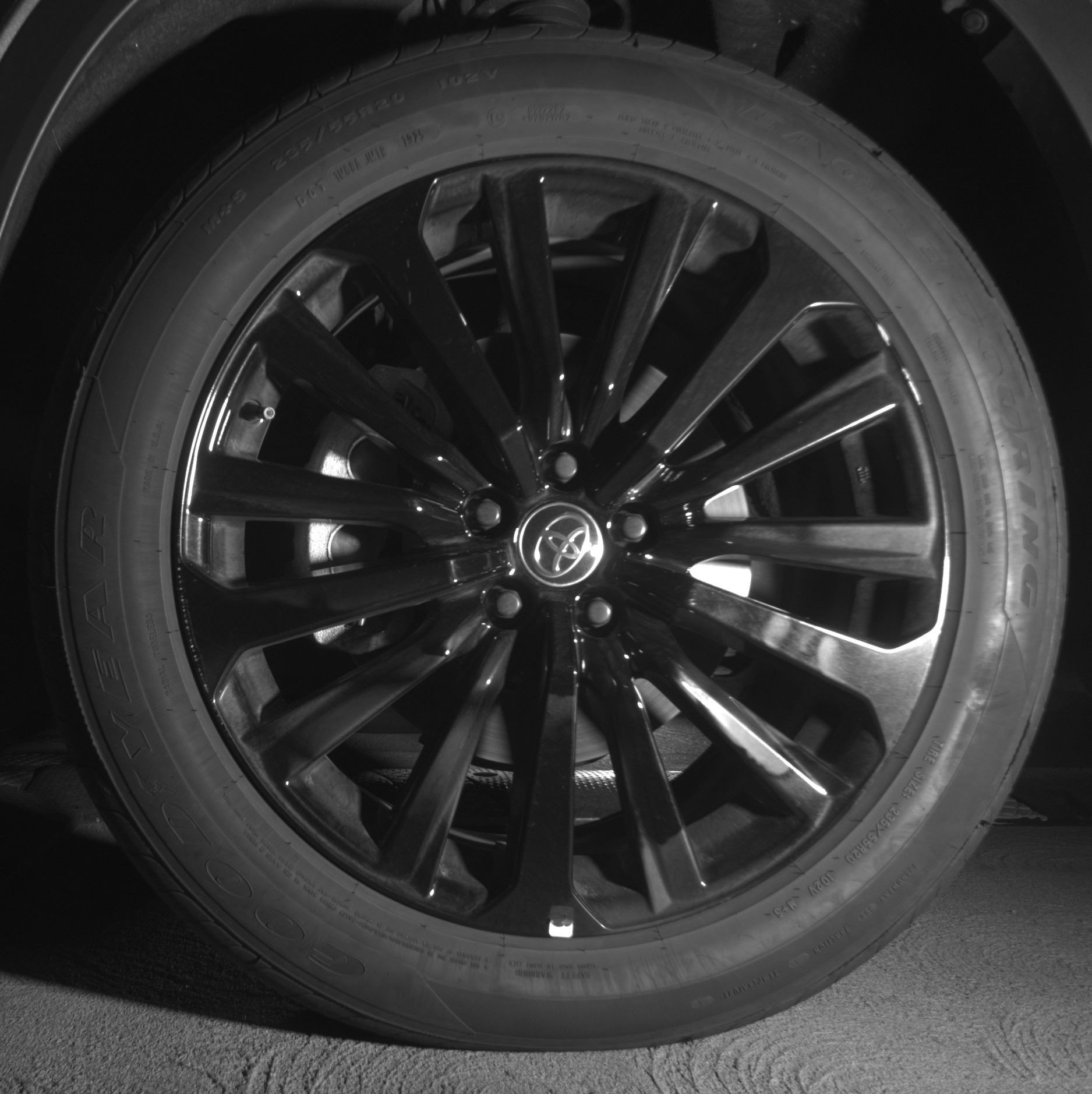 Used 2025 Toyota Highlander XSE image 12