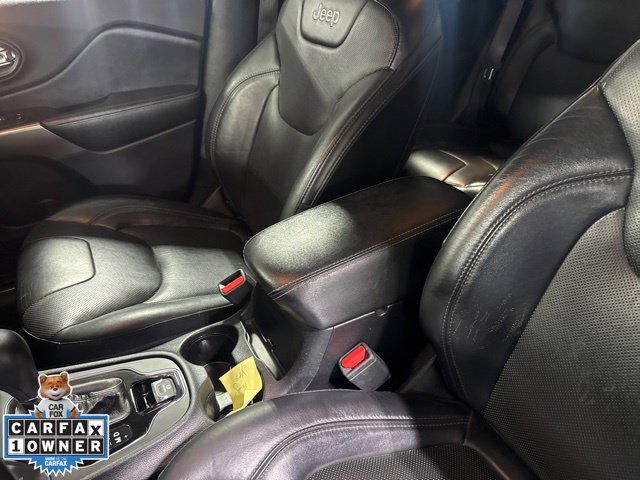 Used 2019 Jeep Cherokee Limited w/ Technology Group AWD/4WD image 9