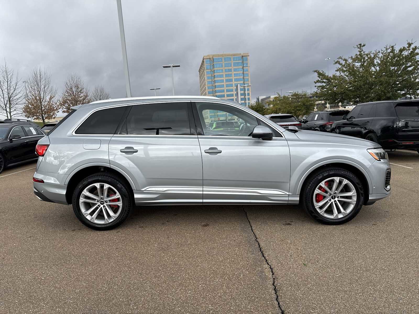 Used 2025 Audi Q7 3.0T Premium Plus image 7