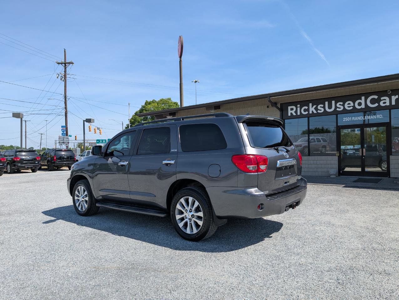 Used 2015 Toyota Sequoia Limited RWD image 9