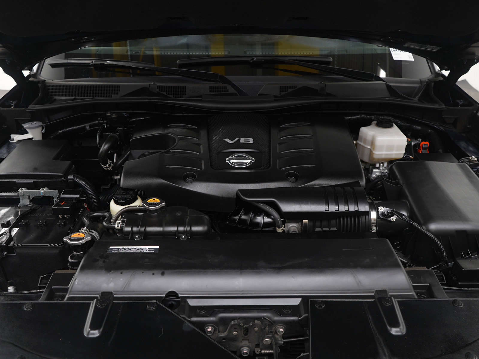 Used 2023 Nissan Armada SL image 34