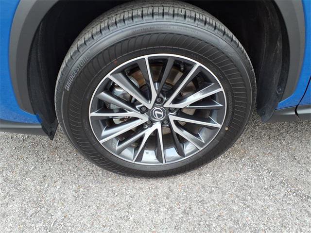 Certified 2025 Lexus NX 250 FWD w/ Premium Package image 9