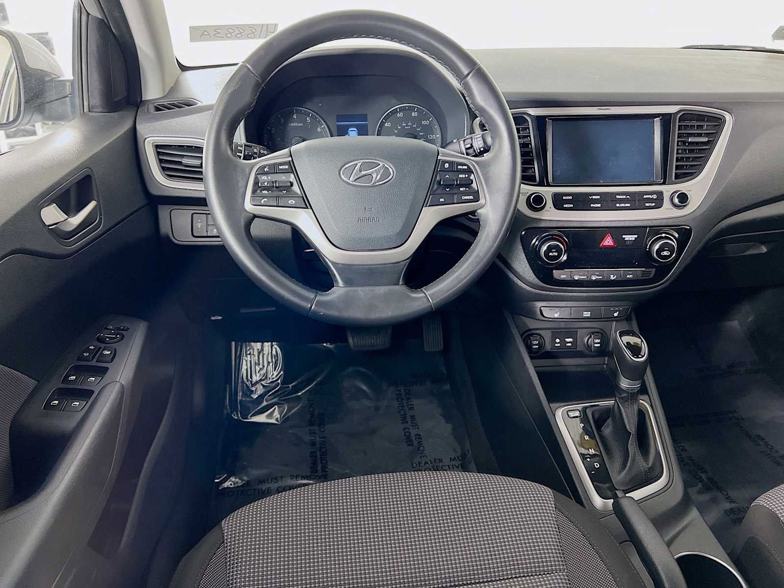 Used 2020 Hyundai Accent Limited FWD image 23