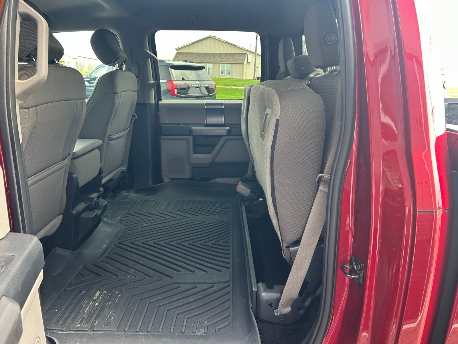 Used 2017 Ford F150 XLT w/ Equipment Group 302A Luxury image 25