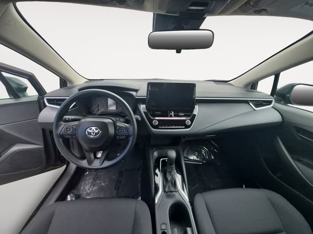 Used 2025 Toyota Corolla LE FWD image 10