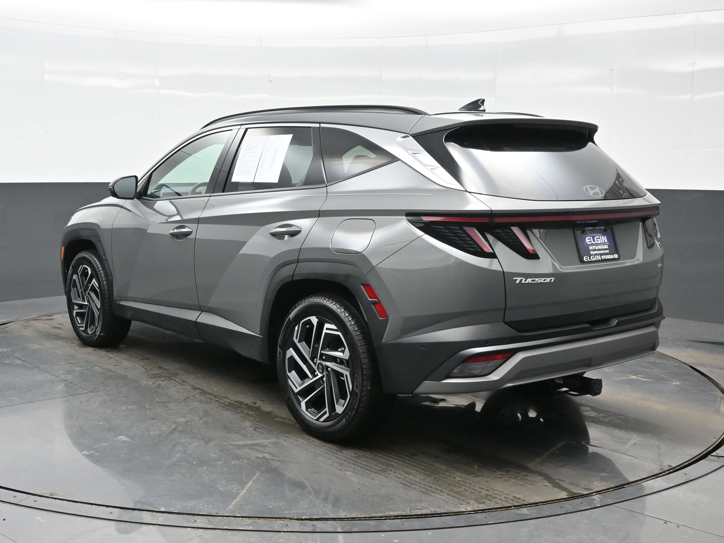 Certified 2025 Hyundai Tucson Limited image 4