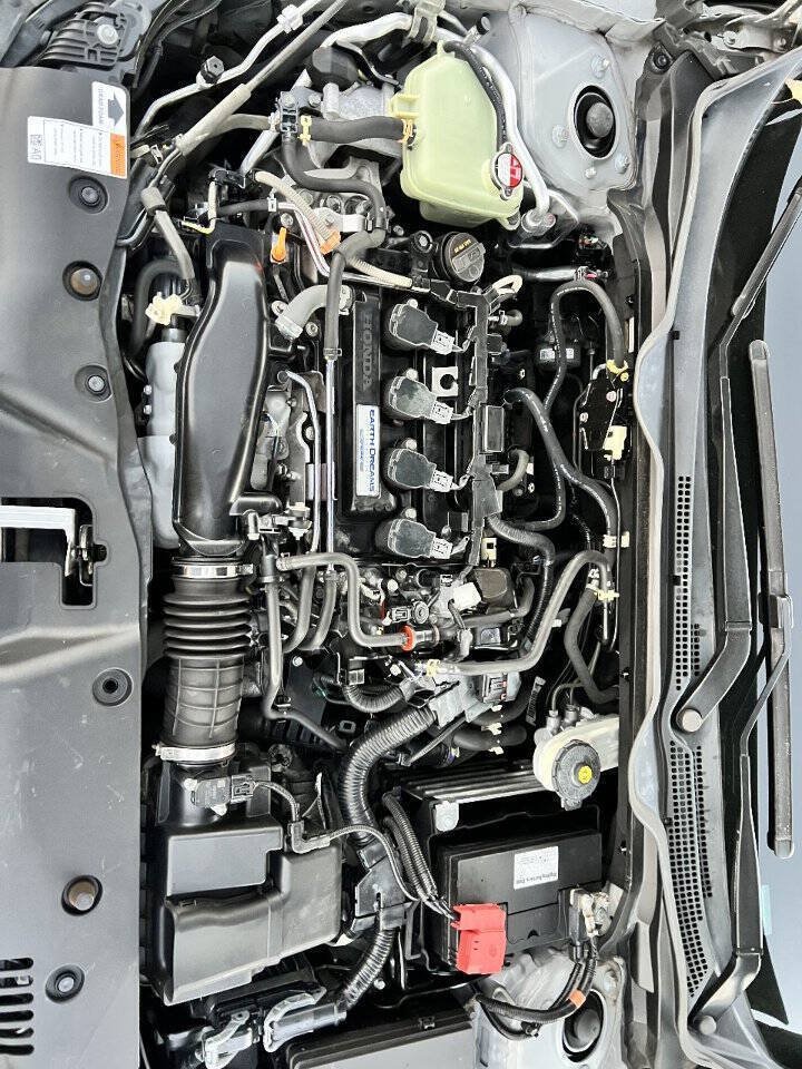 Used 2017 Honda Civic EX-L image 18