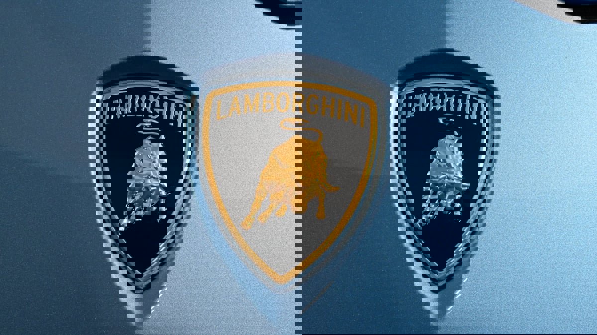 Used 2022 Lamborghini Urus image 24