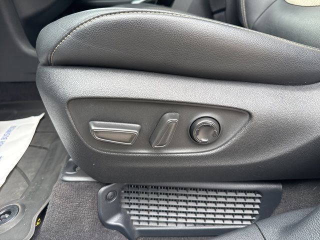 Certified 2025 Toyota Sienna Platinum AWD/4WD image 29