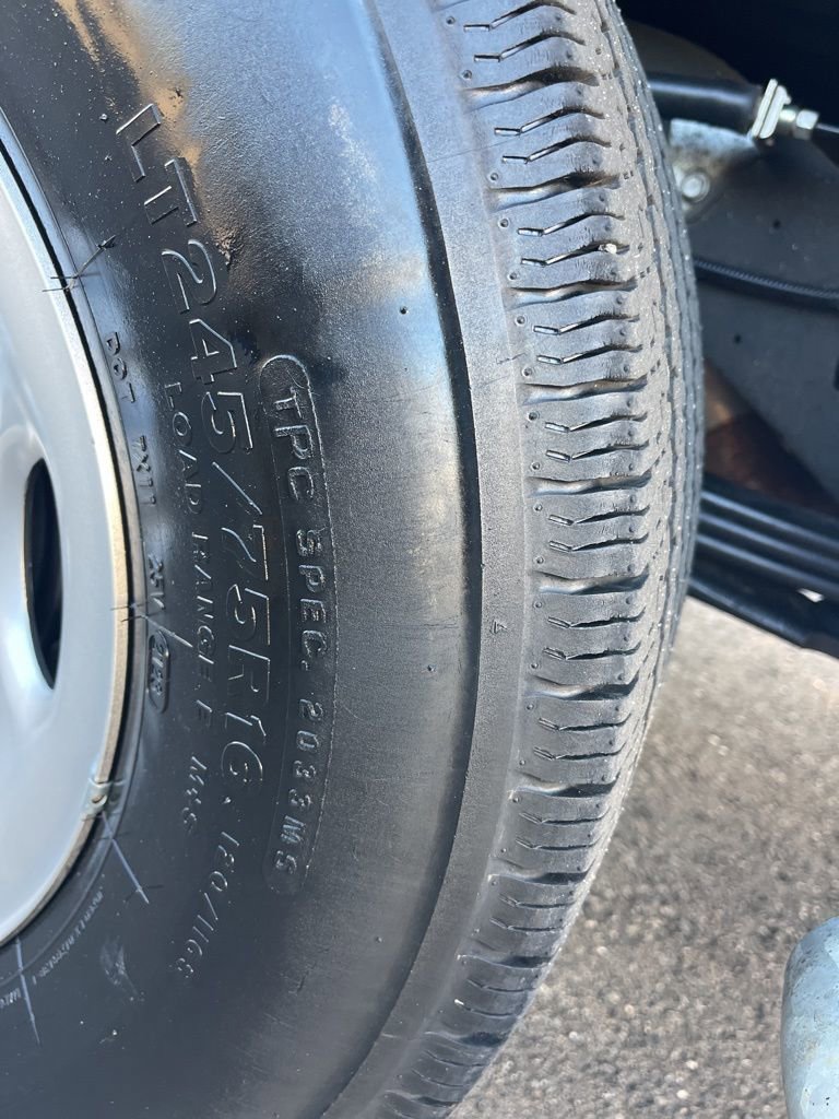 Used 2023 Chevrolet Express 2500 w/ Driver Convenience Package image 22