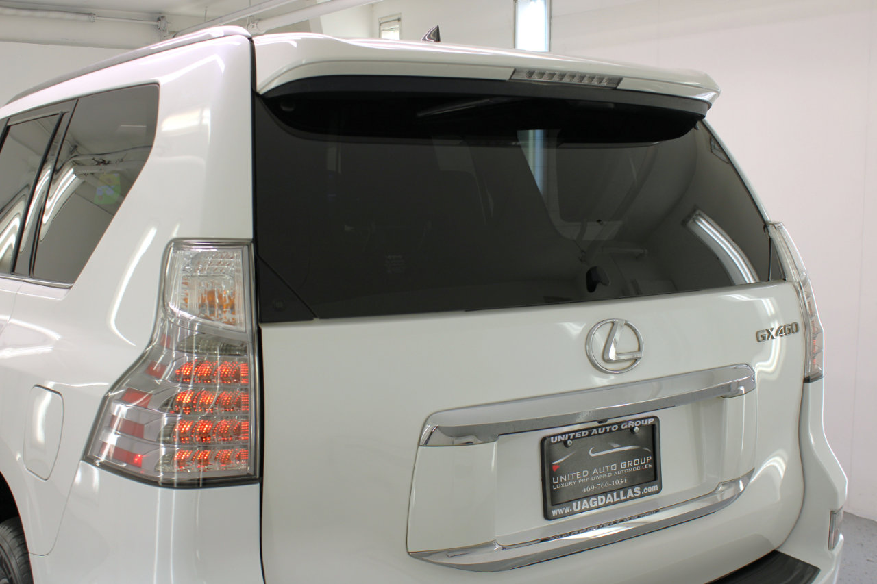 Used 2017 Lexus GX 460 Premium image 17