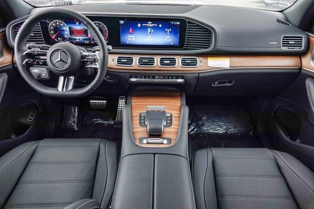 New 2024 Mercedes-Benz GLS 450 4MATIC image 11