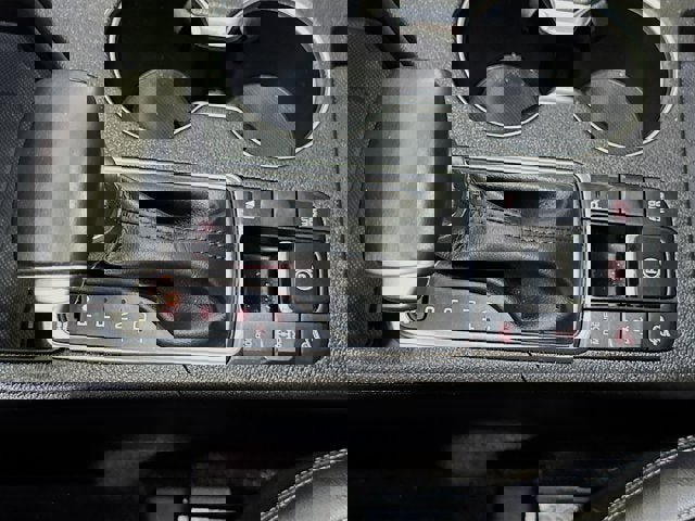 Certified 2022 Kia Sportage EX w/ EX Technology Package AWD/4WD image 17