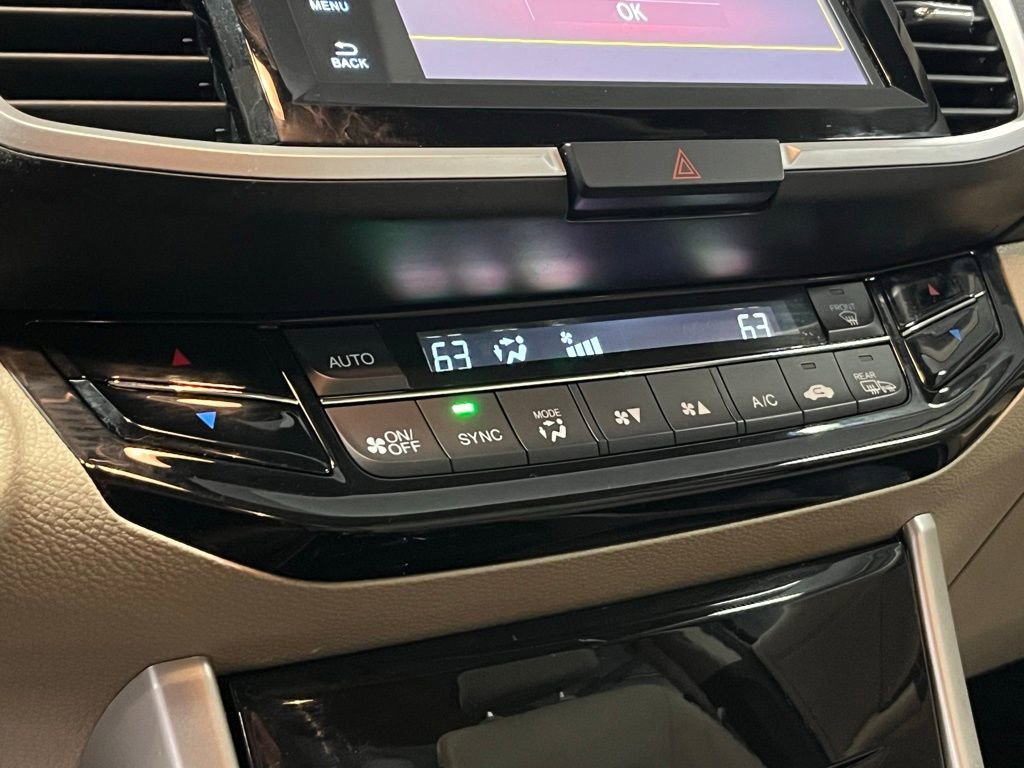 Used 2017 Honda Accord EX-L image 21