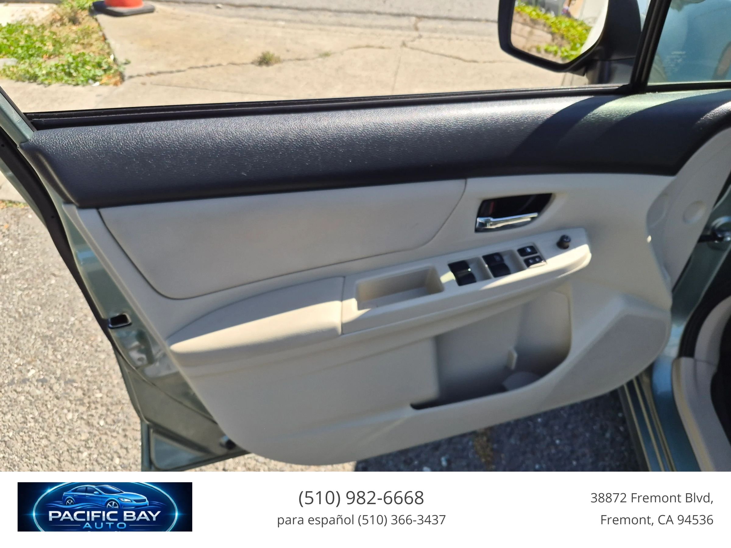 Used 2014 Subaru Impreza 2.0i Premium w/ All-Weather Package w/CVT AWD/4WD image 10