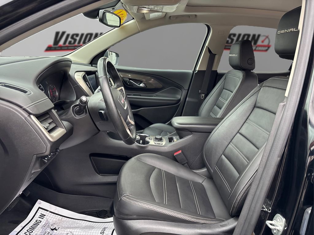 Used 2024 GMC Terrain Denali image 9