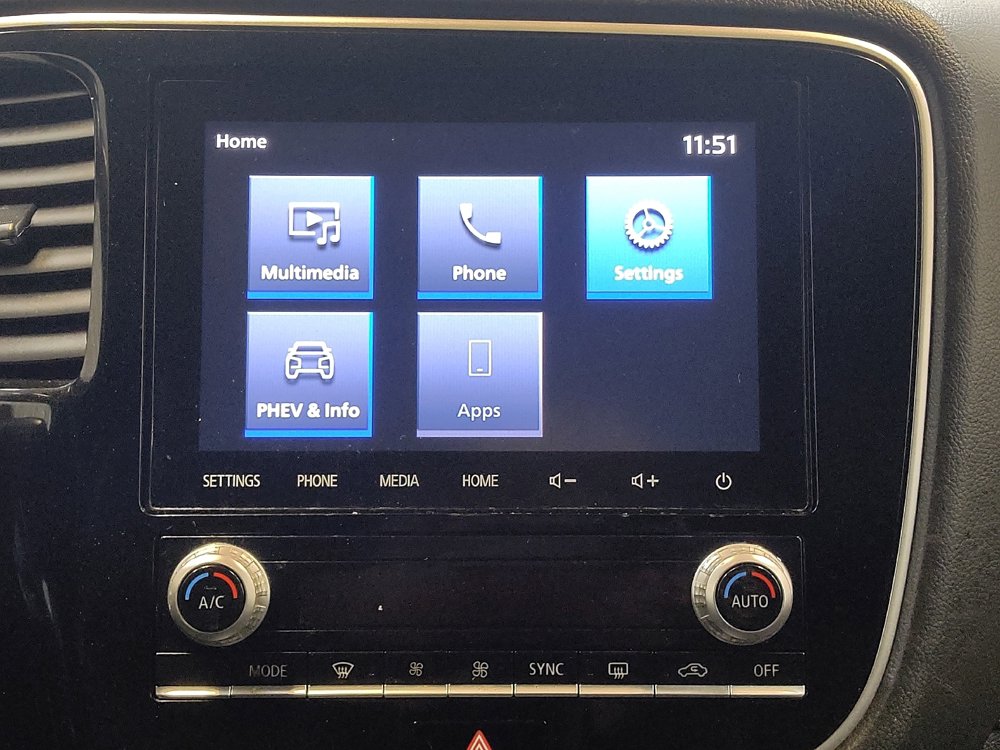 Used 2020 Mitsubishi Outlander SEL image 25