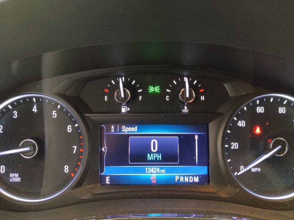 Used 2021 Buick Encore Preferred w/ Safety Package II image 23