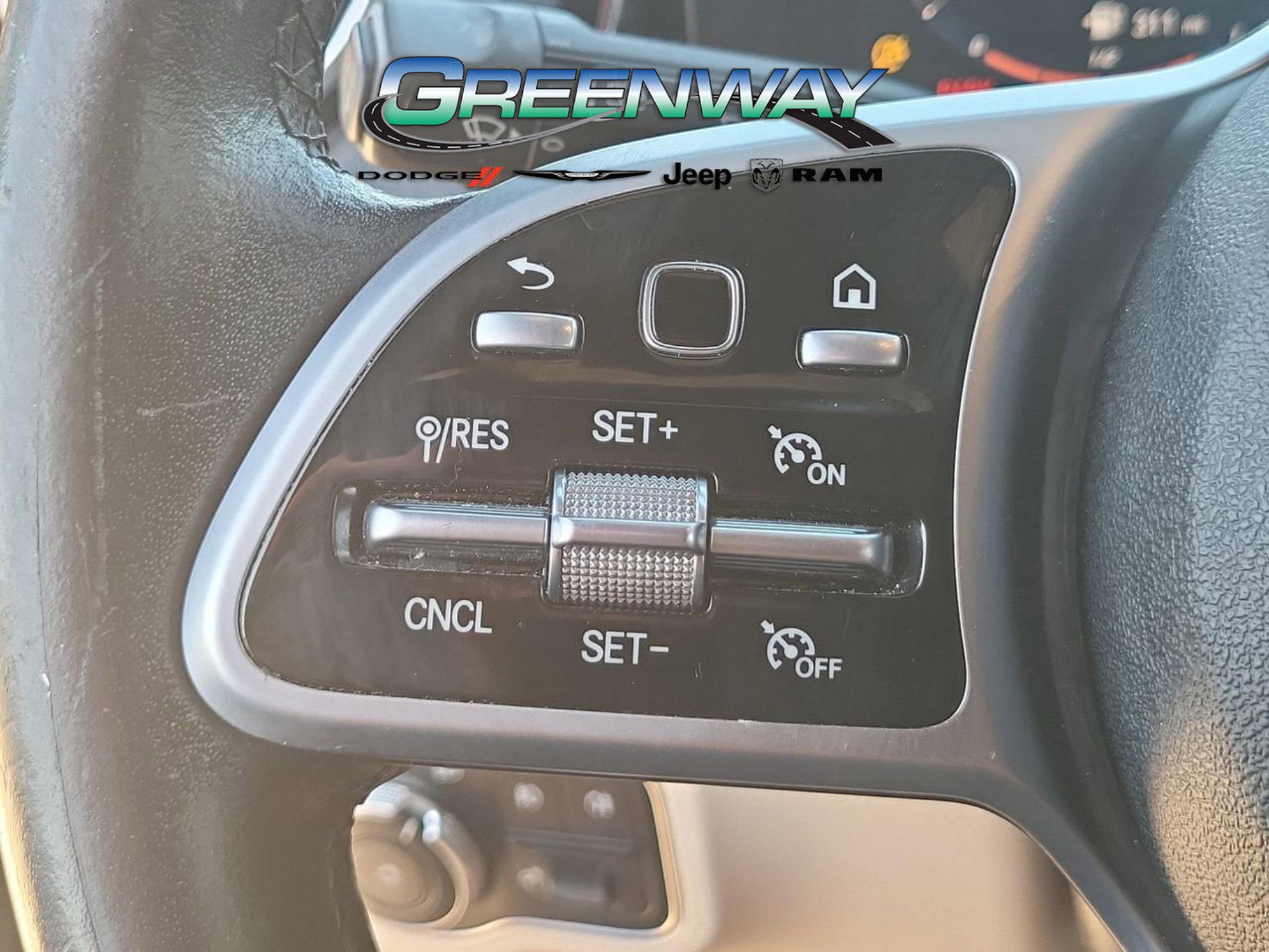 Used 2022 Mercedes-Benz GLB 250 image 25