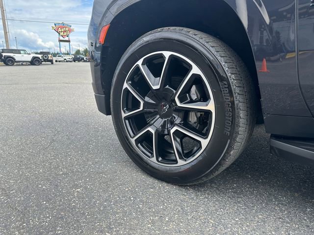 Used 2022 Chevrolet Suburban RST image 27