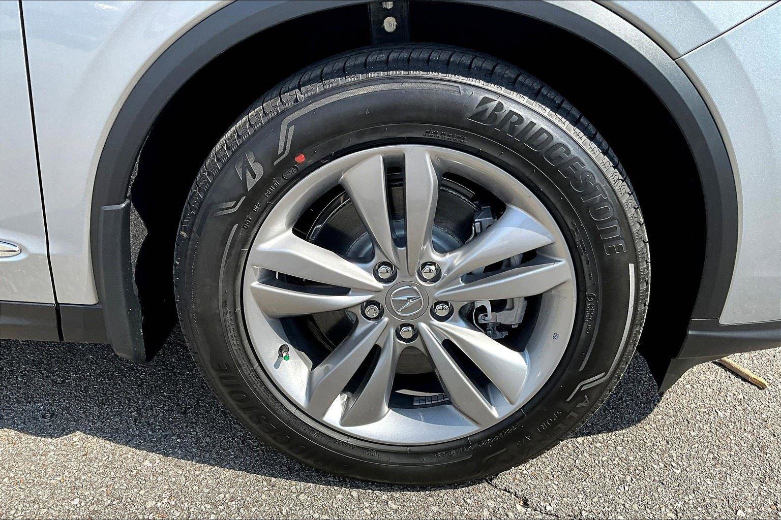 New 2026 Acura MDX SH-AWD image 29