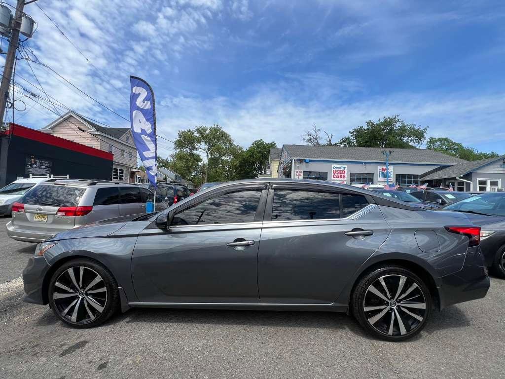 Used 2019 Nissan Altima 2.5 SR w/ SR Premium Package AWD/4WD image 6