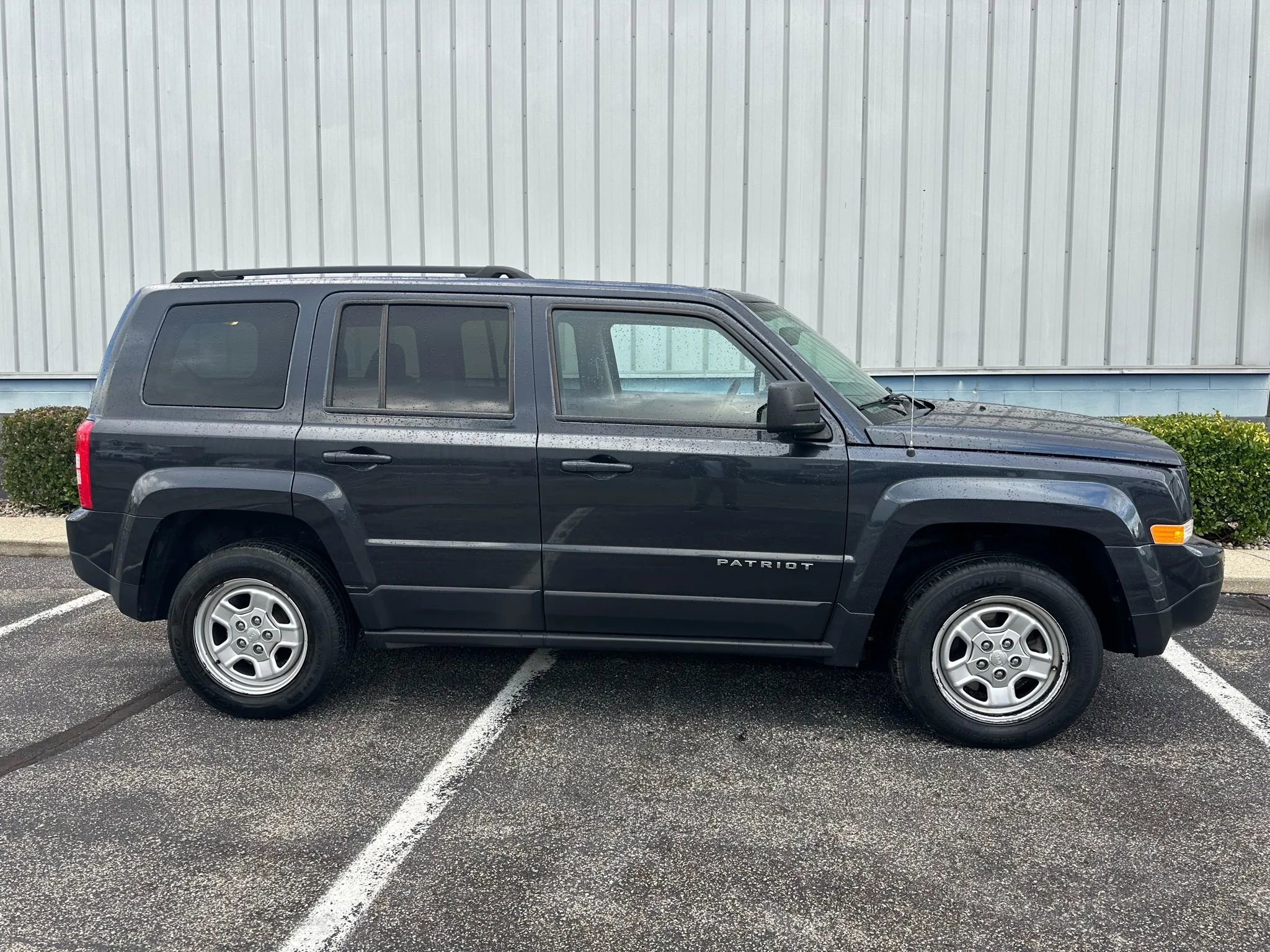 Used 2016 Jeep Patriot Sport w/ Power Value Group image 3