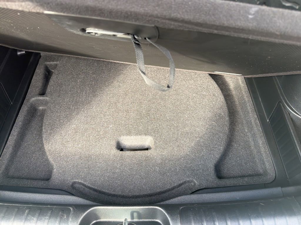 Used 2019 Jeep Cherokee Limited image 46