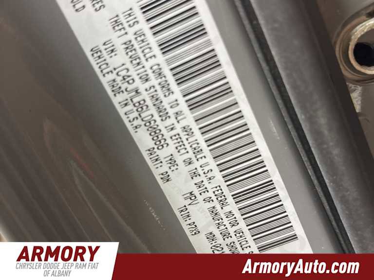 Used 2020 Jeep Cherokee Latitude Plus w/ Cold Weather Group image 40