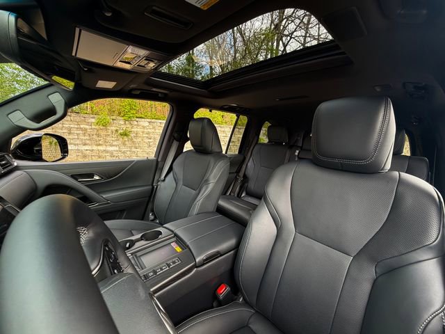 New 2026 Lexus LX 600 4WD w/ Interior Upgrade Package image 13