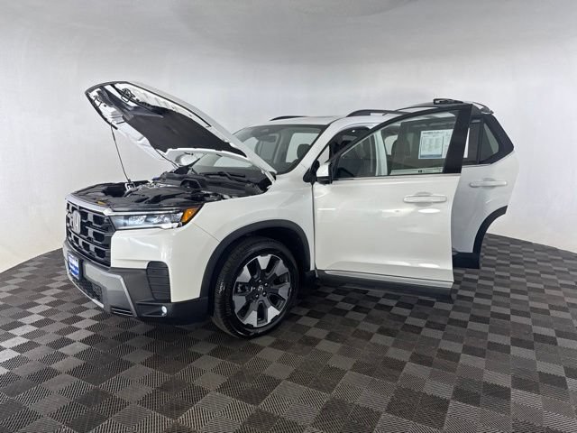 Used 2026 Honda Pilot Elite image 12