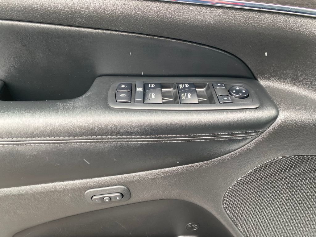 Used 2018 Jeep Grand Cherokee Limited image 14