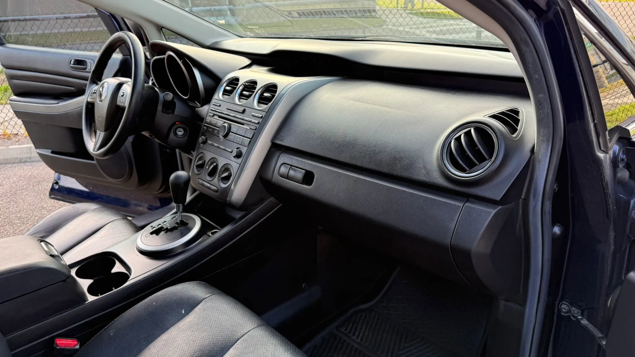Used 2011 MAZDA CX-7 i SV FWD image 15