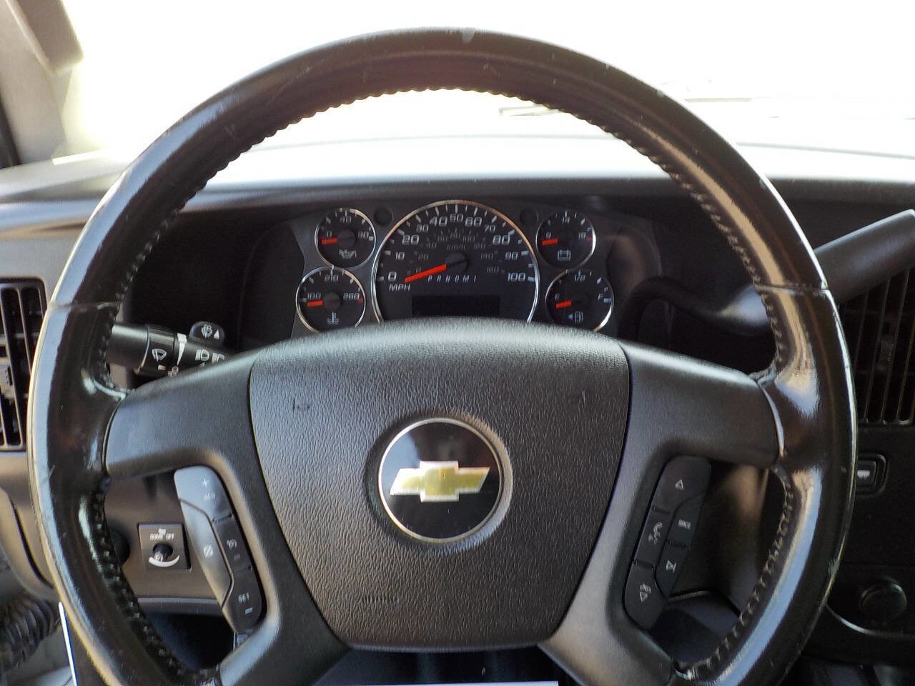 Used 2020 Chevrolet Express 2500 Extended w/ Driver Convenience Package RWD image 15