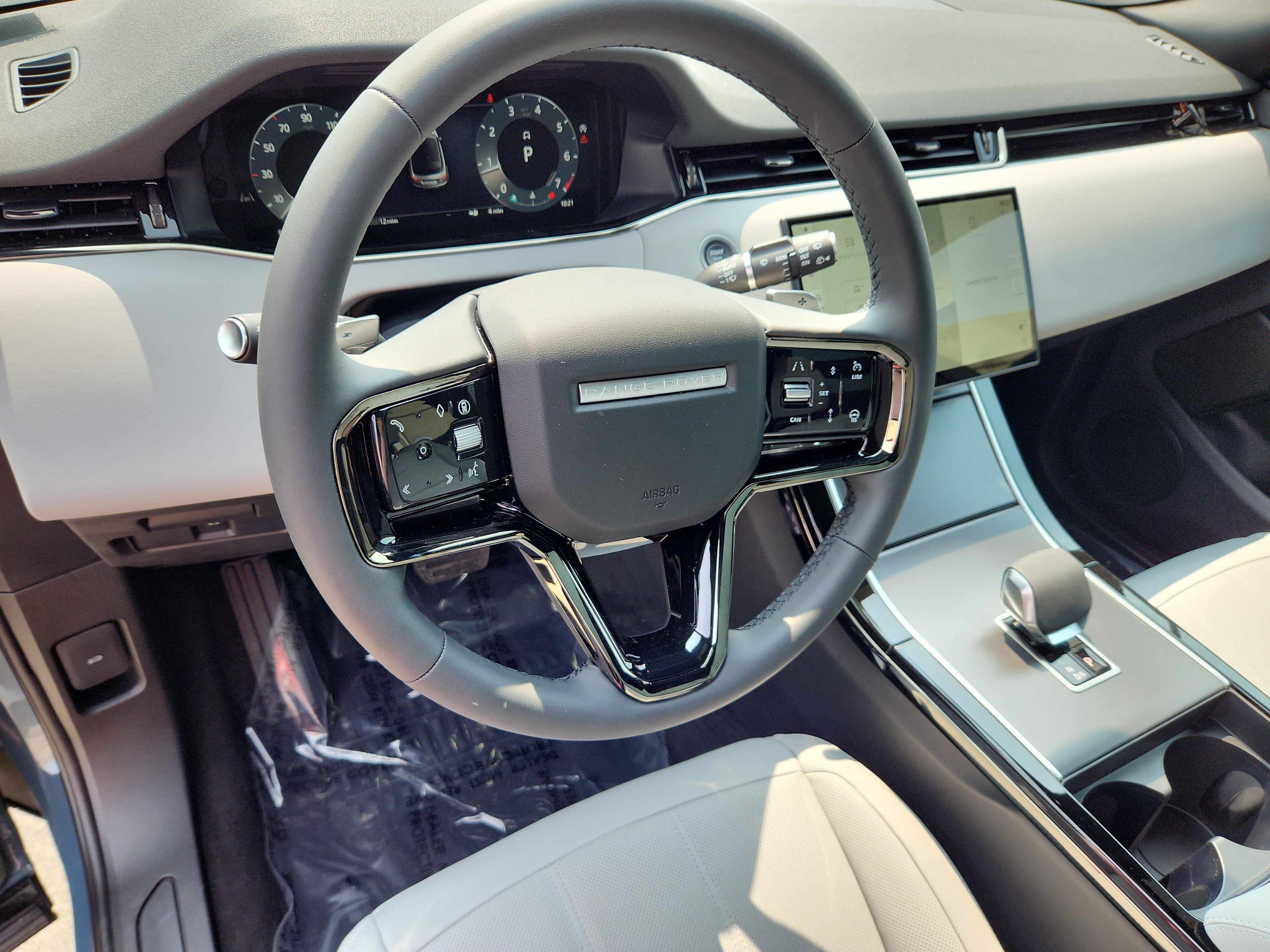 New 2026 Land Rover Range Rover Evoque S image 15