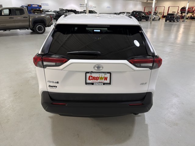 Used 2024 Toyota RAV4 XLE w/ Convenience Package FWD image 9