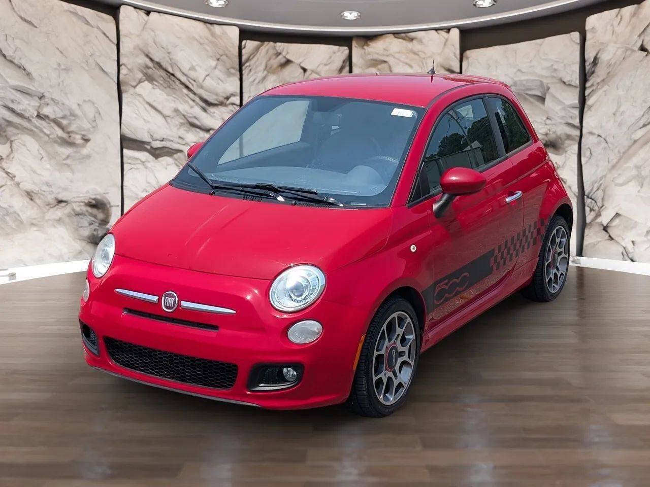 Used 2013 FIAT 500 Sport FWD image 3
