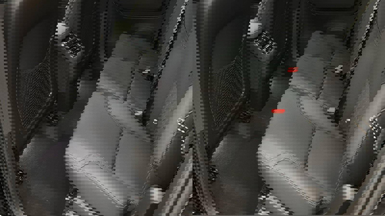 New 2026 Volvo XC90 B6 Plus w/ Protection Package Premier image 27