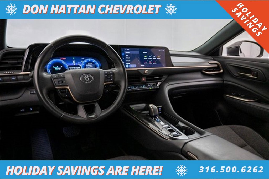 Used 2024 Toyota Crown XLE image 23