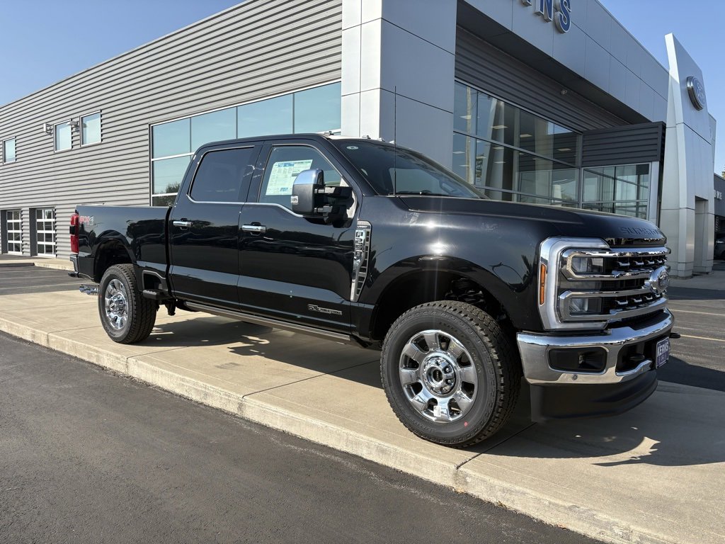 New 2026 Ford F250 4x4 Crew Cab Super Duty image 2