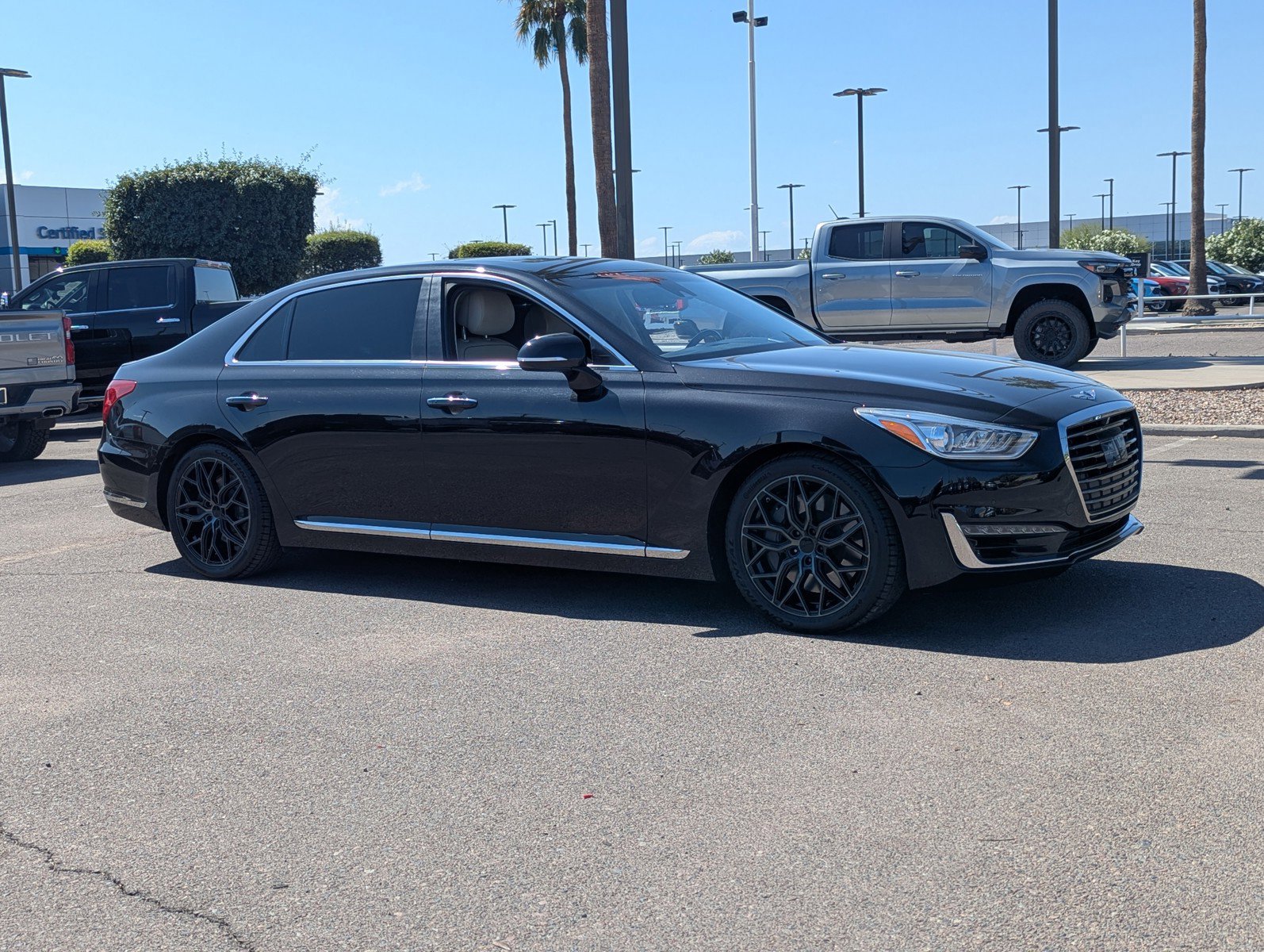 Used 2018 Genesis G90 3.3T Premium image 7