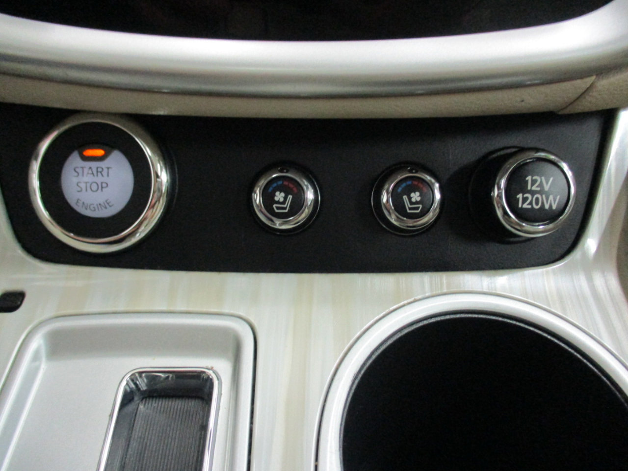 Used 2015 Nissan Murano Platinum w/ Platinum Technology Package image 24