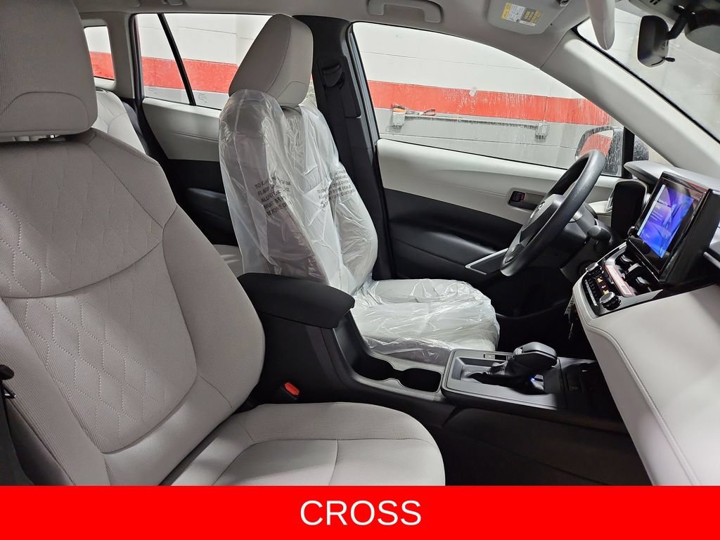 New 2026 Toyota Corolla Cross L FWD image 21